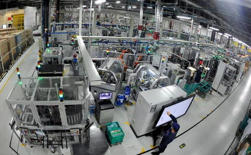 新技術(shù)、新三位一體 驅(qū)動(dòng)智能化改造，助推產(chǎn)業(yè)轉(zhuǎn)型升級(jí)