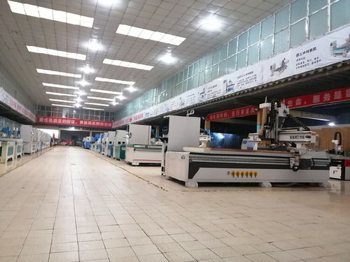 三門(mén)峽牌匾木工雕刻機(jī)廠(chǎng)家地址及技術(shù)服務(wù)指南